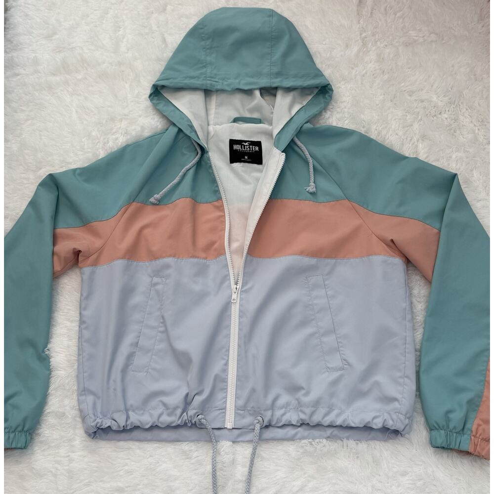Hollister Cropped Hooded Windbreaker Aqua & Peach color Jacket Women’s M